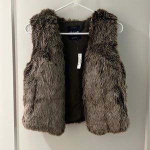 Madewell faux fur vest